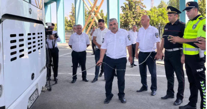 Naxçıvanda Təmiz hava aylığı tədbiri keçirildi: Bəzi sürücülərə xəbərdarlıq edildi FOTO