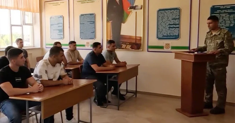 Əlahiddə Ümumqoşun Orduda hərbi vəzifəlilərlə təlim toplanışı keçirilir