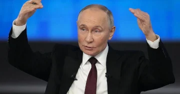 Putin maliyyə uçurumuna düşür...
