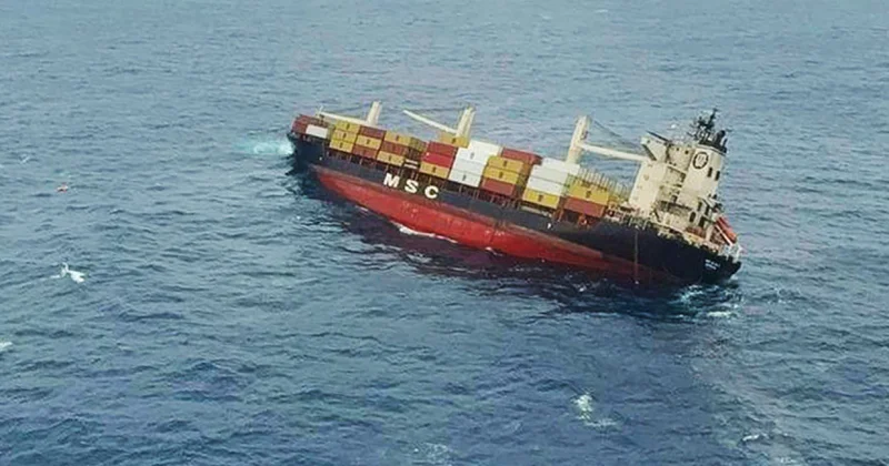 Морской инцидент в Бенгальском заливе: затонуло судно с 24 людьми на борту