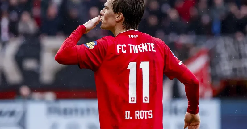 “Tvente”nin futbolçusu: “Mərhələni keçmək mümkündür”