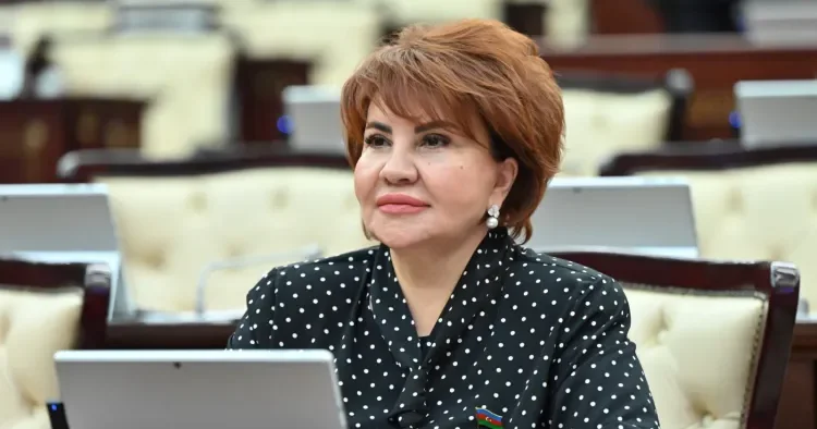 Valideynlər və abituriyentlər niyə ali təhsilə köklənir? RƏY