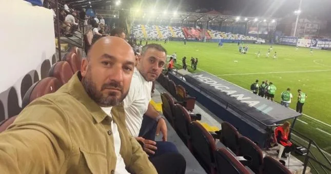 Ayxan Abbasov Türkiyədə oyunu tribunadan izlədi Şəkil