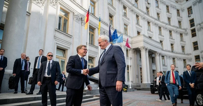 Главы МИД Украины и Германии провели переговоры в Киеве