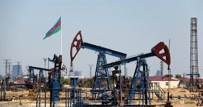 Азербайджан почти втрое нарастил экспорт нефти в Тунис Minval Politika