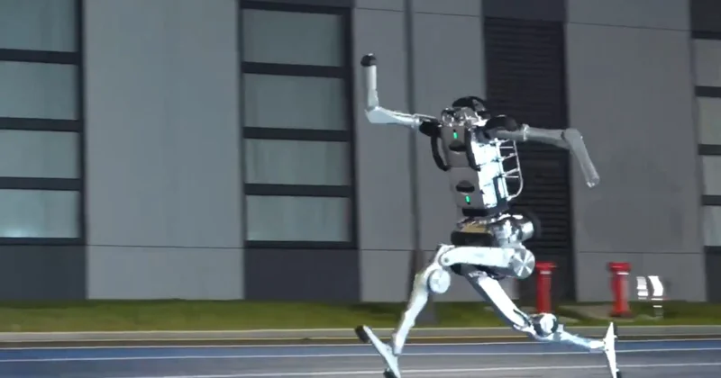 Robot 100 metr məsafəyə qaçışda Usain Boltun rekordunu qırıb