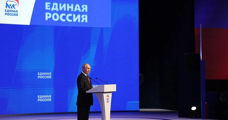 Путин и Медведев обратились к россиянам Minval Politika