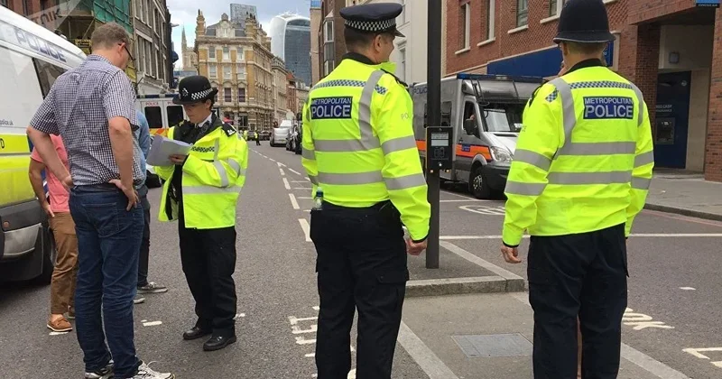 Bu ölkədə polis təqibi zamanı dəhşətli qəza: 7 ölü