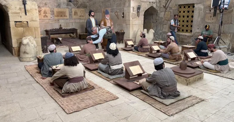 “Daşlara həkk olunan tale: Əcəmi Naxçıvani” bədii sənədli filminin çəkilişləri yekunlaşıb