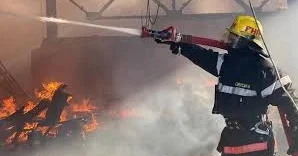 Sumqayıtda fərdi yaşayış evində yanğın başlayıb