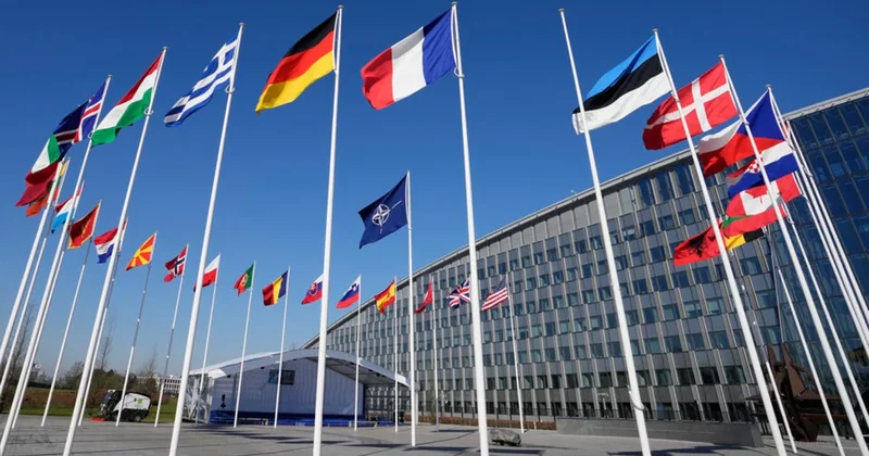 Fransada prezident seçkisi NATO üçün kabus olacaq?