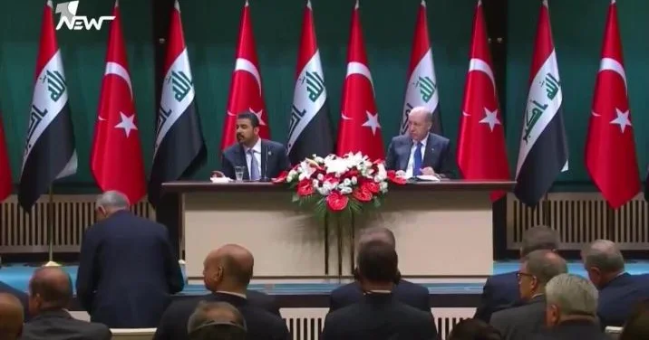 ƏRDOĞAN ZEYDİ GÖRÜŞÜNDƏ QARIŞIQLIQ: İraqlı nazir müqaviləni imzalamağa tərəddüd etdi VİDEO