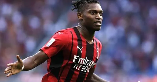 Milan və Mançester Siti futbolçularını dəyişə bilərlər