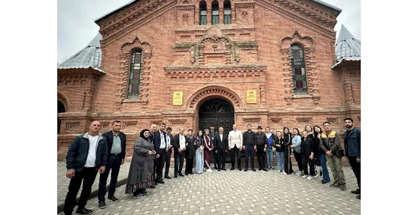 Naxçıvan Dövlət Kukla Teatrının Gəncə və Qax rayonlarına təşkil olunmuş qastrol səfəri yekunlaşıb FOTOLAR