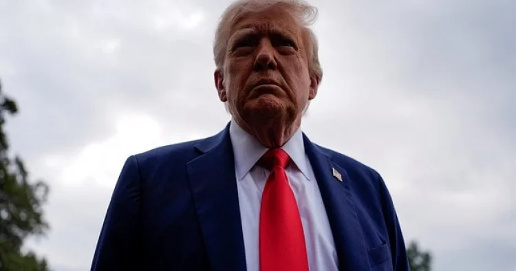 Amerikalı həkim: “Trampda demensiya əlamətləri var”