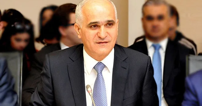 Şahin Mustafayev İrana getdi