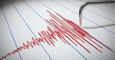 Türkiyə gecəyarısı zəlzələyə oyandı