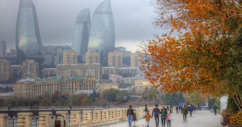В Азербайджан пришла осень