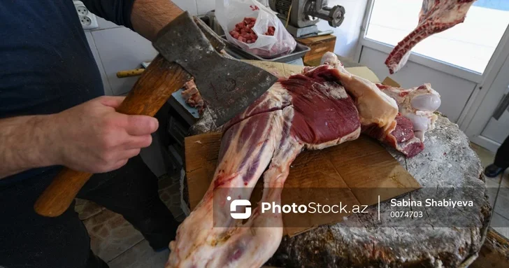 В Азербайджане не хватает местного скота для убоя