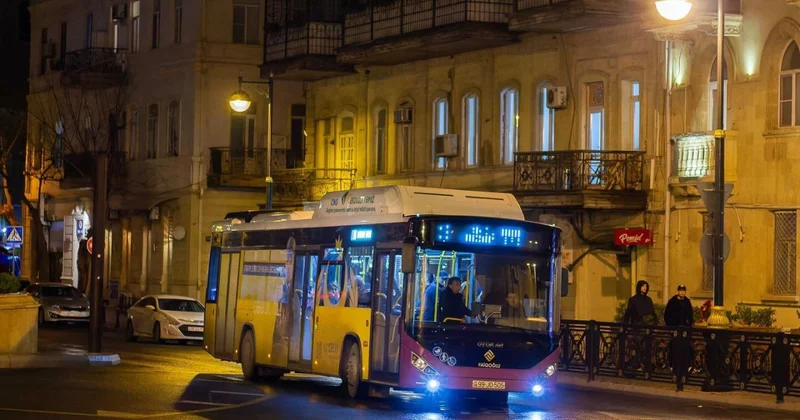 Bakıda avtobuslar gecə 12 yə qədər işləyəcək Rəsmi