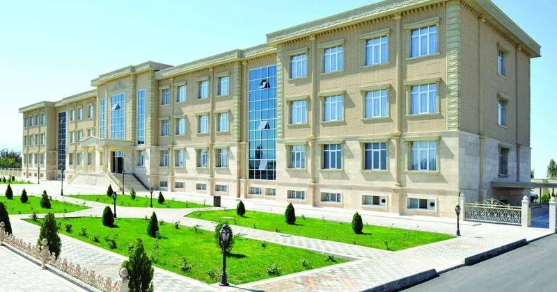 Babək Mərkəzi Xəstəxanasının rəhbərliyi şəkər xəstələrinə ayrılan dərmanları vermirlər ŞİKAYƏT