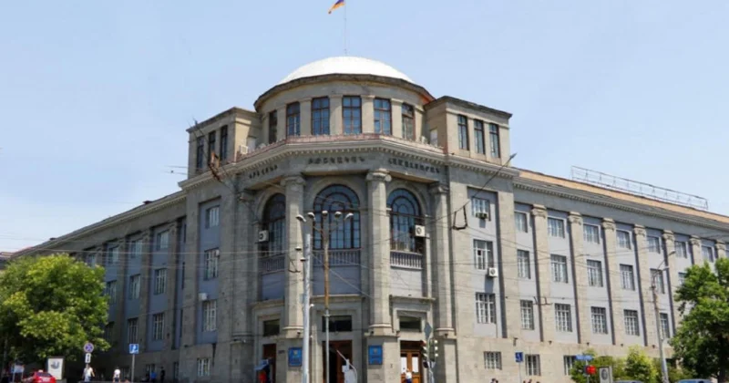 İrəvan Tibb Universitetində yanğın Xəsarət alan var