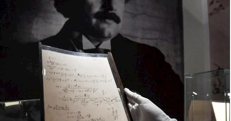 Eynşteynin əlyazması hərraca çıxarılır İlkin qiymət açıqlandı