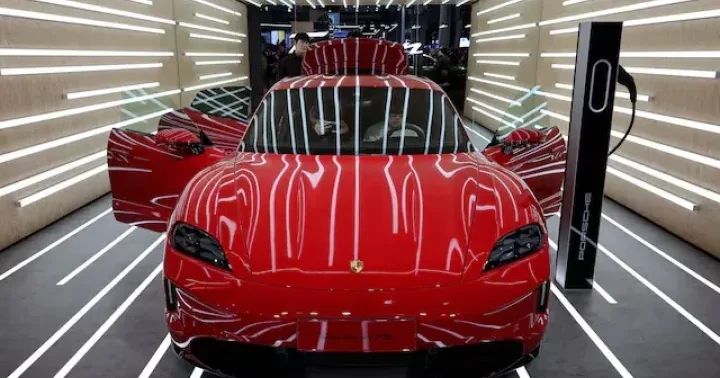 Porsche nin səhmləri 8% ucuzlaşdı