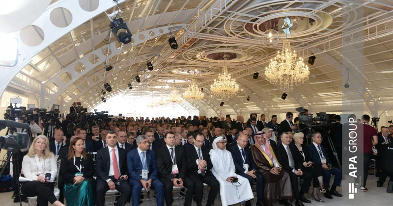 Xəzərdə duzsuzlaşdırma zavodu üzrə saziş imzalanıb