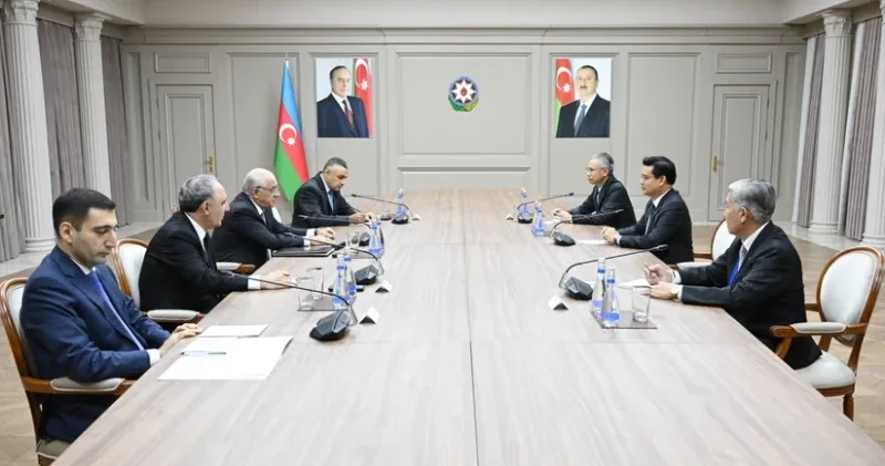 Əli Əsədov Laosun Baş prokuroru ilə görüşüb