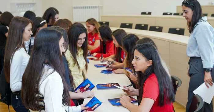 Milli üzvləri Qarabağ Universitetində tələbələrlə görüşdü