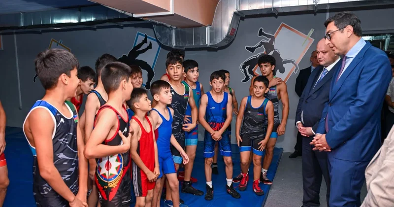 Qaradağda “Puta” idman zalı və minifutbol meydançası açıldı FOTO