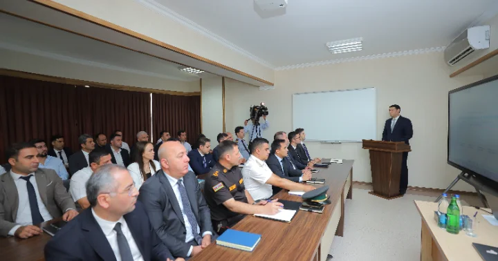 Naxçıvanda “e mühasibat” altsisteminin tətbiqi ilə bağlı təlim keçirilib