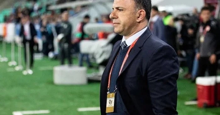 Azərbaycanda klub səviyyəsindəki nəticələr milli səviyyəsində yoxdur Tacikistan millisinin baş məşqisi