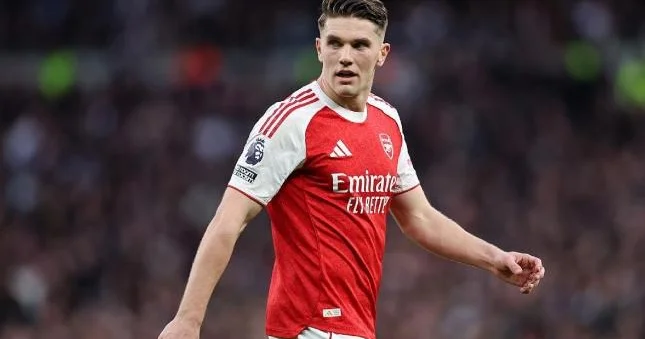 "Arsenal"dan ayrılmaq istəyir