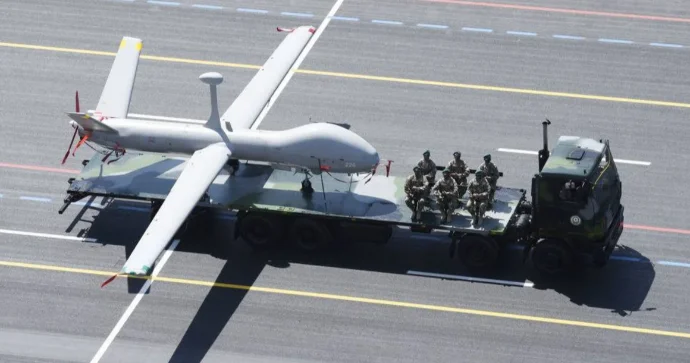 Diqqətlər Bakıda: Kamikadze dronlar və robotlarımız nümayiş etdiriləcək
