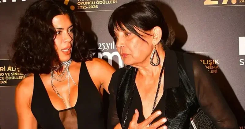 Звезде сериала Yalı Çapkını Шериф Сезер стало плохо на красной дорожке ВИДЕО