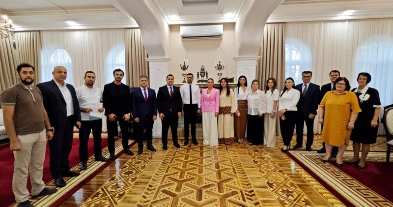 “Cəmiyyət və sosial inteqrasiya” layihəsi çərçivəsində görüş keçirilib FOTO