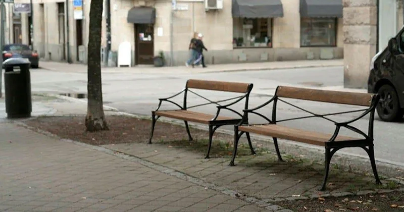 Stokholmda bir milyon kron dəyərində park skamyaları oğurlanıb