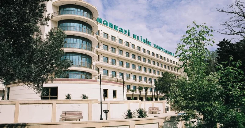 Mərkəzi Klinikada xəstə yaxınından əlavə 2500 manat tələb edilib Şikayət