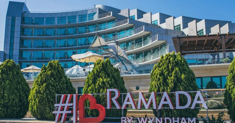 Ramada by Wyndham Baku hotelindən Xəzərə çirkab sular axıdılırmış