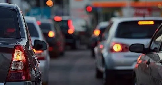 Səhər saatlarında Bakıda bu yollar tutuldu
