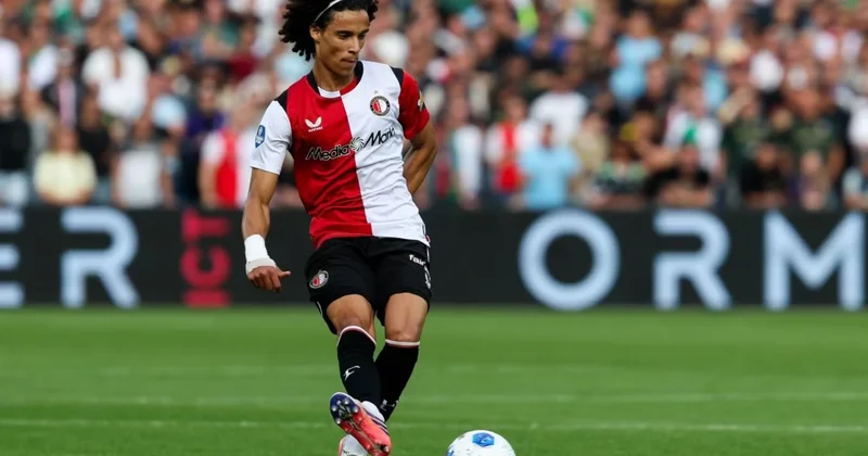 “Feyenoord”un 22 yaşlı ulduzu Premyer Liqa nəhəndlərinin radarında