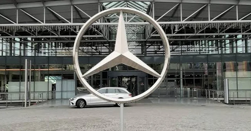 Mercedes Benz может закрыть два завода в Германии