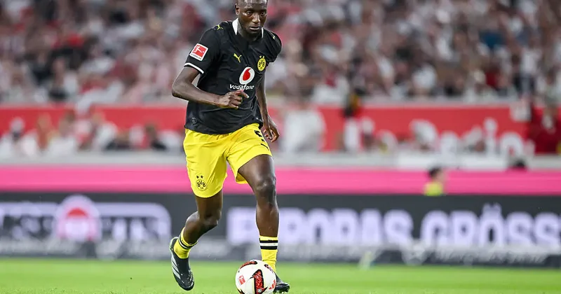 Mançester Yunayted qvineyalı hücumçunun transferində maraqlıdır
