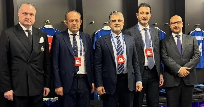 Tahir Gözel oyundan əvvəl komandasına dəstək oldu