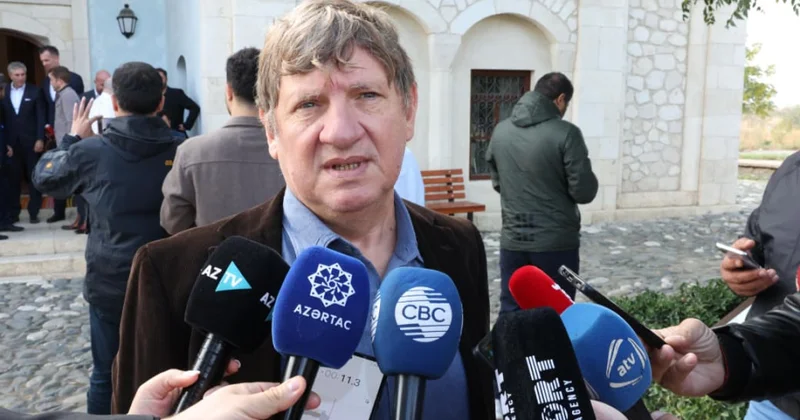 Alman səyyah: Ağdamda məscidlə və onun ətrafındakı bütün tarixi ərazilərlə yaxından tanış olmaq imkanı əldə etdim