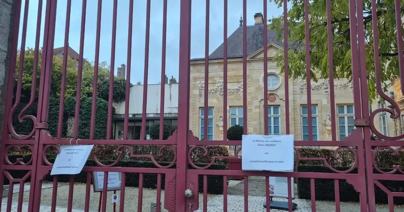 Fransa muzeyləri cinayətkarların hədəfində