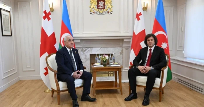 Əli Əsədov gürcü həmkarı ilə görüşüb