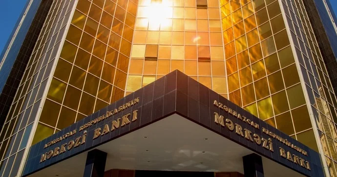 AMB bu il cari əməliyyatlar balansının profisitinə dair proqnozunu açıqlayıb